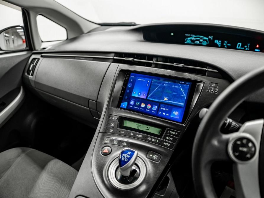 Toyota Prius III (XW30) Красноярск  - изображение 12