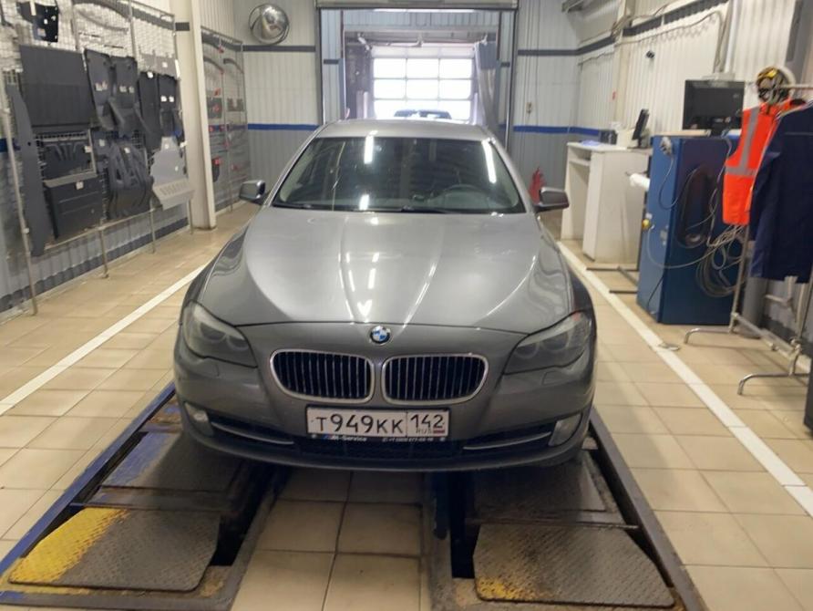 BMW 5 серии VI (F10/F11/F07) Кемерово  - изображение 3