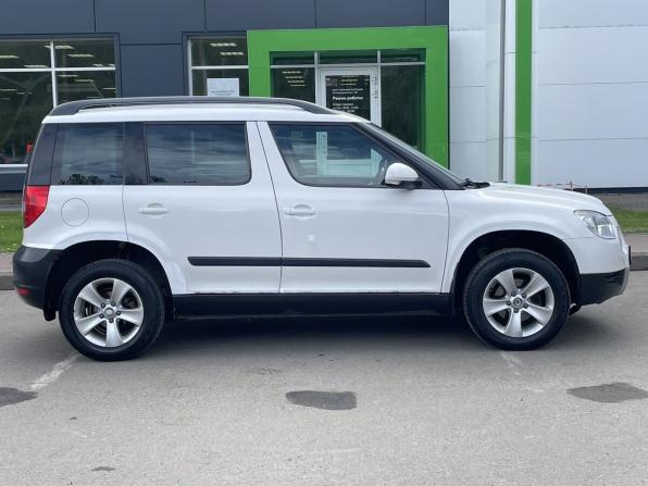 Skoda Yeti I с пробегом 2012 года, цена 690 000 рублей, 145093 км, внедорожник, Автокод Объявления