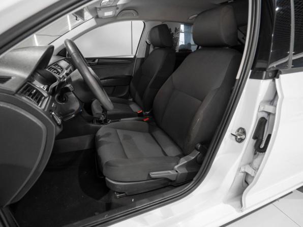 Skoda Rapid I Рестайлинг с пробегом 2019 года, цена 1 230 000 рублей, 131238 км, лифтбек, Автокод Объявления