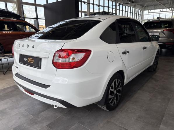 Lada (ВАЗ) Granta I Рестайлинг с пробегом 2020 года, цена 589 000 рублей, 86163 км, лифтбек, Автокод Объявления