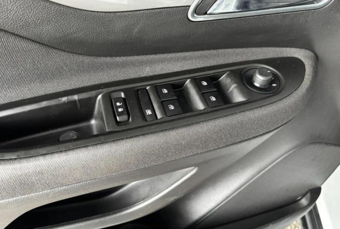 Opel Mokka I с пробегом 2014 года, цена 1 175 000 рублей, 148814 км, внедорожник, Автокод Объявления