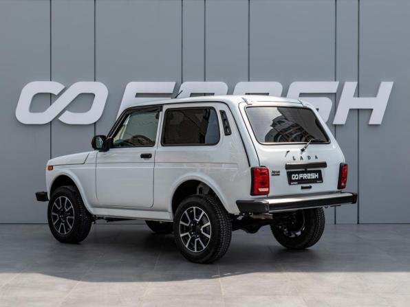 Lada (ВАЗ) Niva Legend с пробегом 2024 года, цена 840 000 рублей, 38816 км, внедорожник, Автокод Объявления