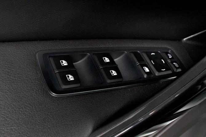 Lada (ВАЗ) Vesta I Рестайлинг (NG) с пробегом 2024 года, цена 1 589 000 рублей, 17348 км, седан, Автокод Объявления