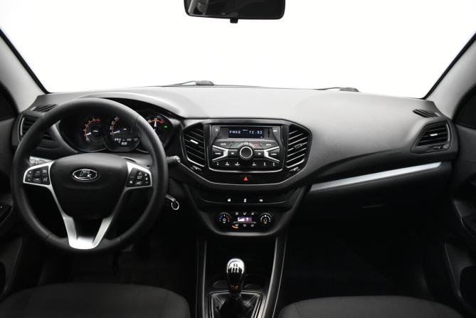 Lada (ВАЗ) Vesta I с пробегом 2018 года, цена 940 000 рублей, 87916 км, седан, Автокод Объявления