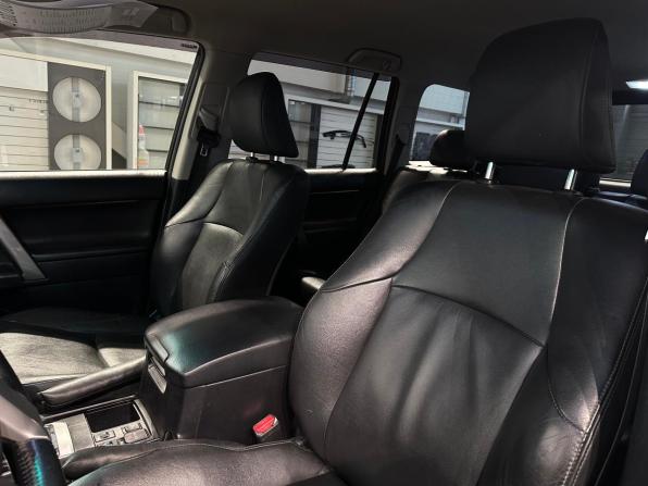 Toyota Land Cruiser Prado 150 Series Рестайлинг 1 с пробегом 2016 года, цена 3 830 000 рублей, 186157 км, внедорожник, Автокод Объявления