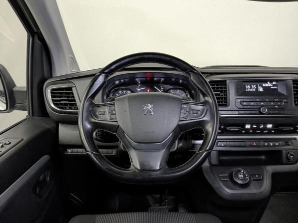 Peugeot Traveller I с пробегом 2019 года, цена 2 920 000 рублей, 72906 км, минивэн, Автокод Объявления