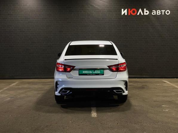 Lada (ВАЗ) Vesta I с пробегом 2018 года, цена 700 000 рублей, 266874 км, седан, Автокод Объявления