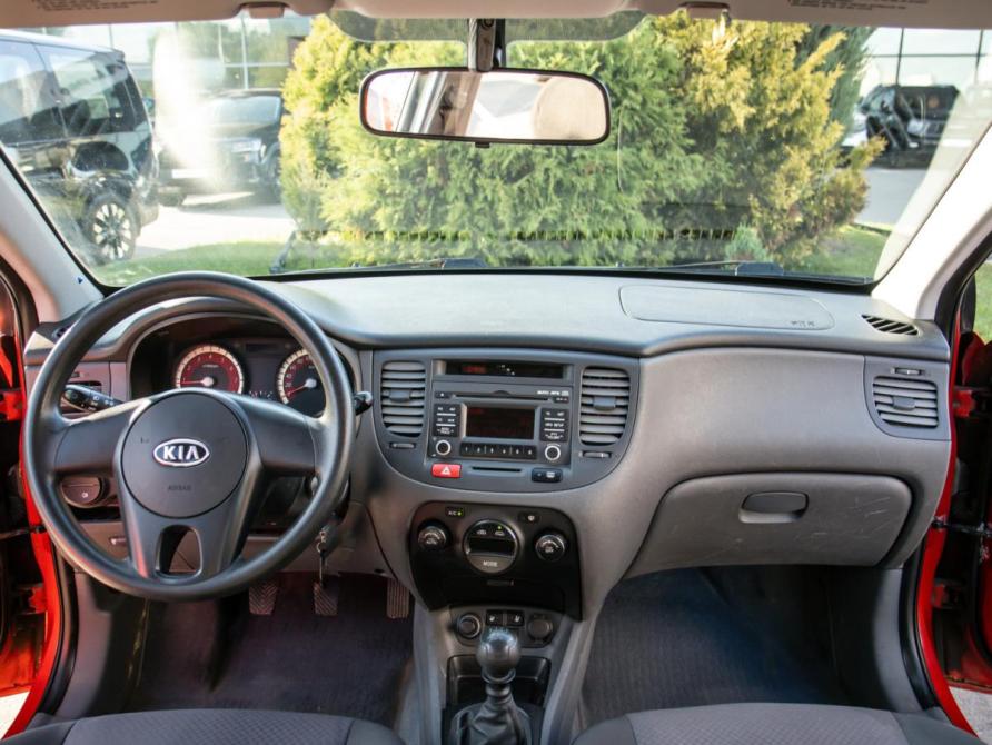 Kia Rio II Рестайлинг Москва  - изображение 12