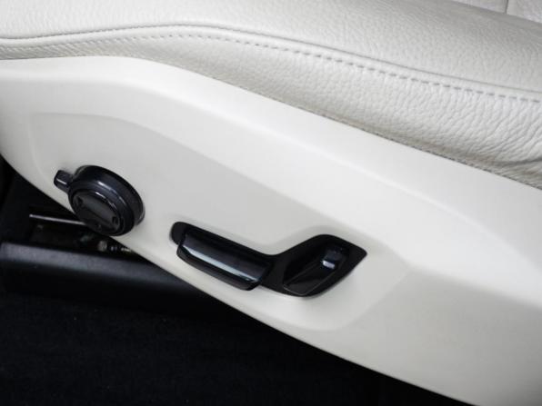 Volvo XC60 II Рестайлинг с пробегом 2021 года, цена 4 898 000 рублей, 58765 км, внедорожник, Автокод Объявления