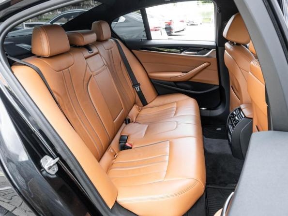 BMW 5 серии VII (G30/G31/G38) с пробегом 2017 года, цена 2 922 000 рублей, 210084 км, седан, Автокод Объявления