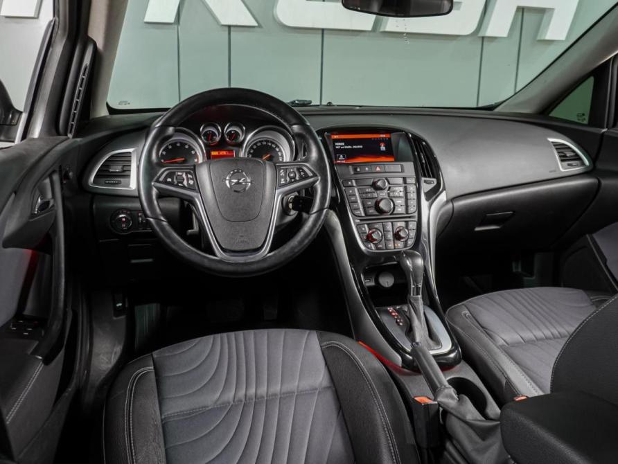 Opel Astra J Рестайлинг Воронеж  - изображение 6