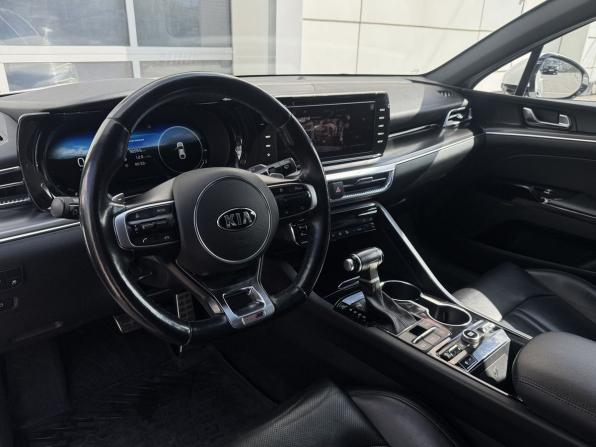 Kia K5 III с пробегом 2021 года, цена 2 605 000 рублей, 91009 км, седан, Автокод Объявления