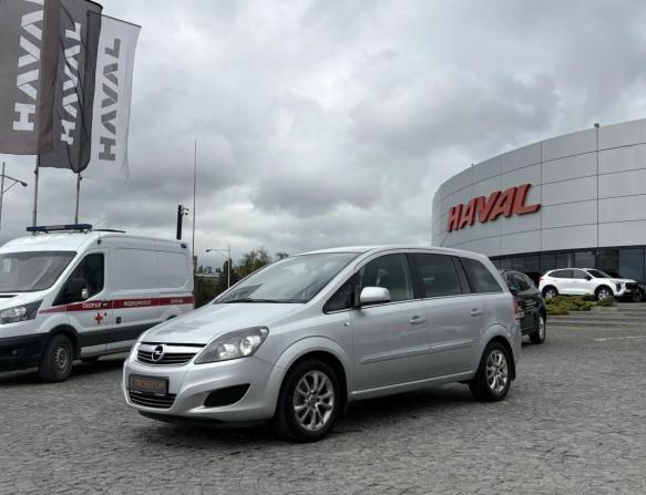 Opel Zafira B Рестайлинг с пробегом 2011 года, цена 690 000 рублей, 197981 км, минивэн, Автокод Объявления