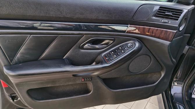 BMW 5 серии IV (E39) Рестайлинг с пробегом 2002 года, цена 869 990 рублей, 311002 км, седан, Автокод Объявления
