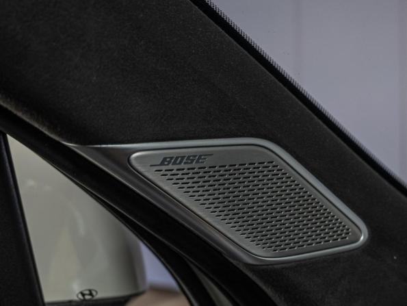 Hyundai Santa Fe IV Рестайлинг с пробегом 2023 года, цена 4 400 000 рублей, 42544 км, внедорожник, Автокод Объявления