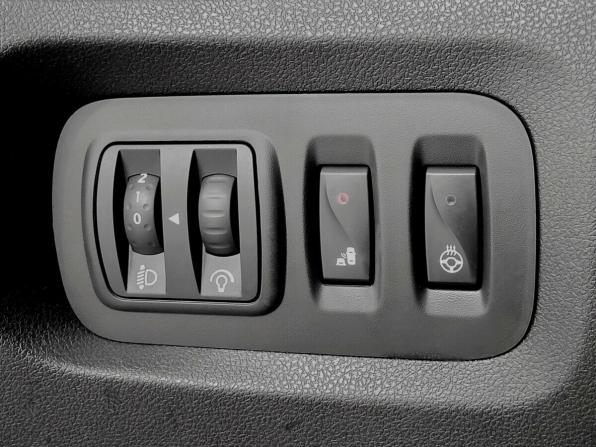 Renault Kaptur I Рестайлинг с пробегом 2021 года, цена 1 800 000 рублей, 61301 км, внедорожник, Автокод Объявления