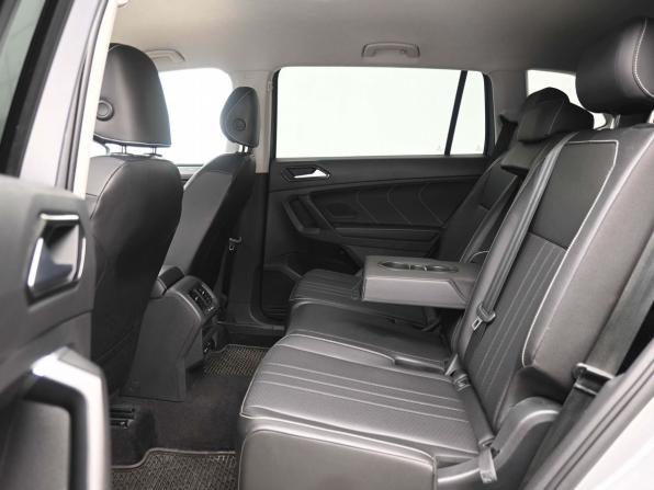 Volkswagen Tiguan II Рестайлинг с пробегом 2023 года, цена 3 580 000 рублей, 67200 км, внедорожник, Автокод Объявления