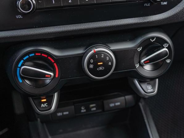 Kia Rio IV с пробегом 2020 года, цена 1 490 000 рублей, 157073 км, седан, Автокод Объявления
