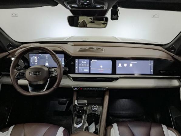 Geely Monjaro I с пробегом 2023 года, цена 2 865 000 рублей, 97147 км, внедорожник, Автокод Объявления