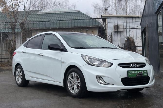 Hyundai Solaris I с пробегом 2011 года, цена 649 000 рублей, 172525 км, седан, Автокод Объявления
