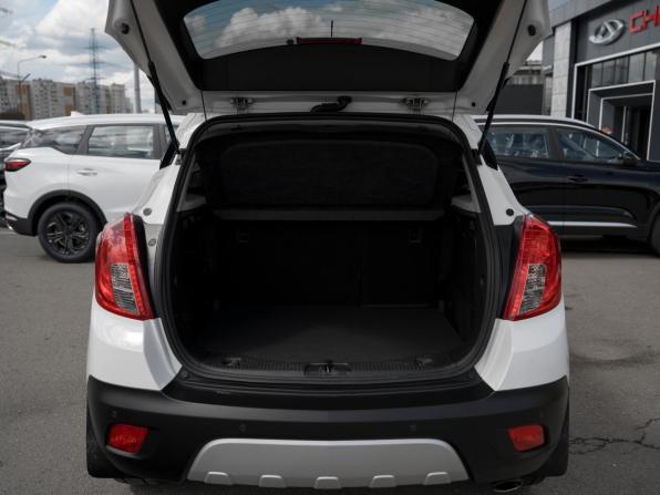 Opel Mokka I с пробегом 2014 года, цена 1 385 000 рублей, 57879 км, внедорожник, Автокод Объявления