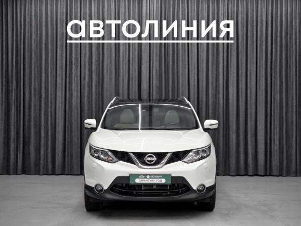 Nissan Qashqai II с пробегом 2015 года, цена 1 700 000 рублей, 93000 км, внедорожник, Автокод Объявления