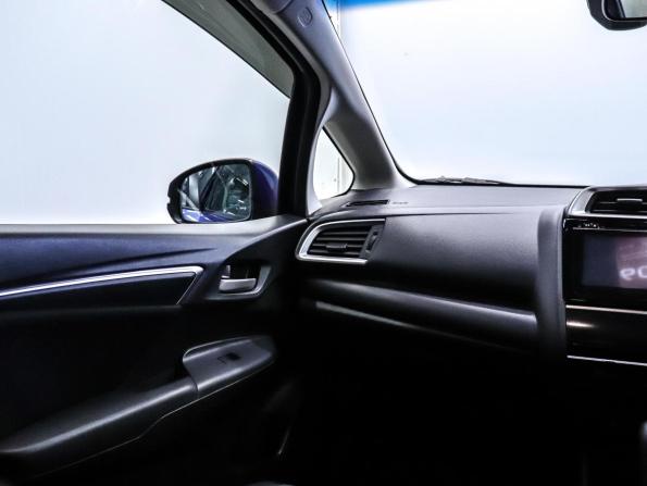 Honda Fit III с пробегом 2013 года, цена 950 000 рублей, 132516 км, хэтчбек, Автокод Объявления