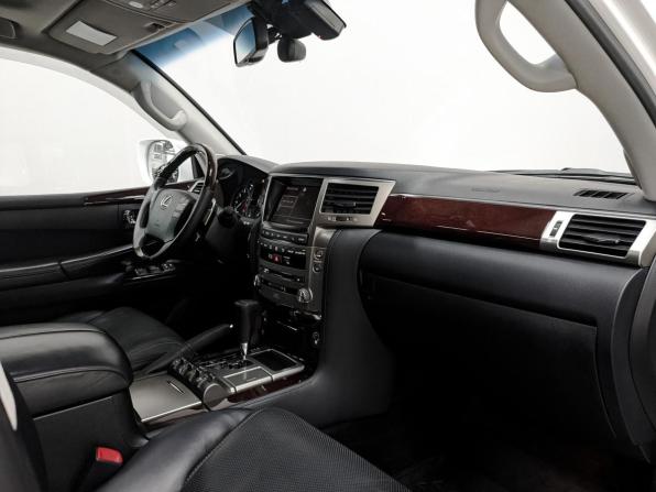 Lexus LX III Рестайлинг с пробегом 2013 года, цена 5 590 000 рублей, 99682 км, внедорожник, Автокод Объявления