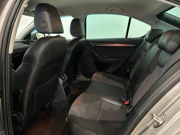Skoda Octavia III (A7) Рестайлинг с пробегом 2018 года, цена 1 749 000 рублей, 170121 км, лифтбек, Автокод Объявления