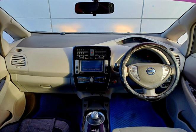 Nissan Leaf I (ZE0/AZE0) с пробегом 2013 года, цена 760 000 рублей, 175616 км, хэтчбек, Автокод Объявления