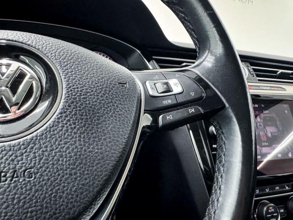 Volkswagen Passat B8 с пробегом 2019 года, цена 1 870 000 рублей, 226641 км, седан, Автокод Объявления