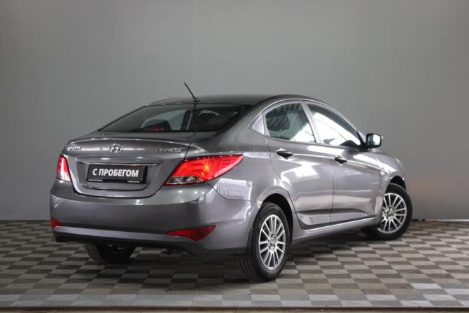 Hyundai Solaris I Рестайлинг с пробегом 2015 года, цена 799 000 рублей, 212000 км, седан, Автокод Объявления