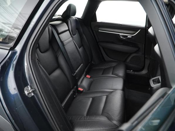 Volvo V90 Cross Country I с пробегом 2019 года, цена 2 149 046 рублей, 341882 км, универсал, Автокод Объявления