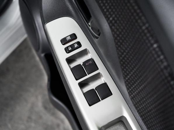 Toyota Vitz III (XP130) Рестайлинг с пробегом 2014 года, цена 780 500 рублей, 77702 км, хэтчбек, Автокод Объявления