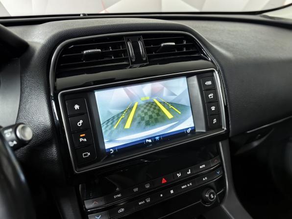 Jaguar F-Pace I с пробегом 2017 года, цена 2 049 000 рублей, 153845 км, внедорожник, Автокод Объявления