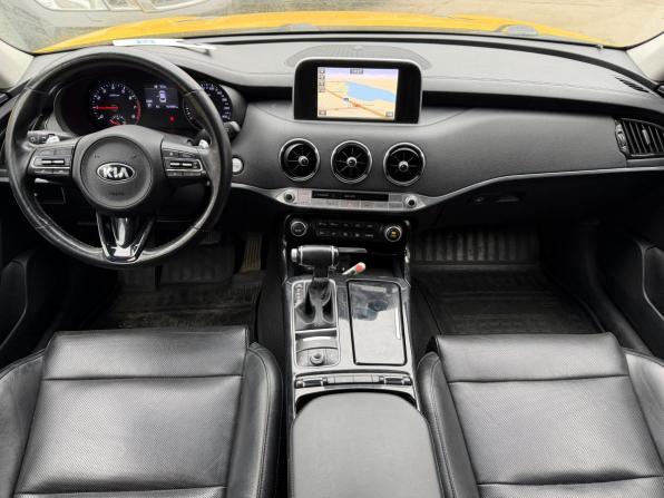 Kia Stinger I с пробегом 2018 года, цена 1 799 000 рублей, 150900 км, лифтбек, Автокод Объявления