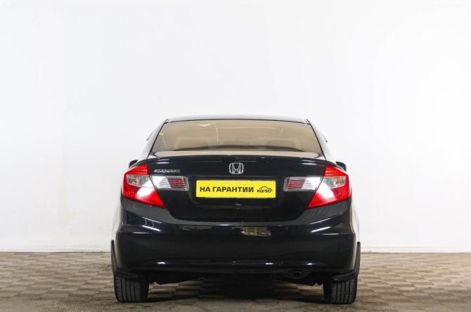 Honda Civic IX с пробегом 2012 года, цена 1 219 000 рублей, 199670 км, седан, Автокод Объявления