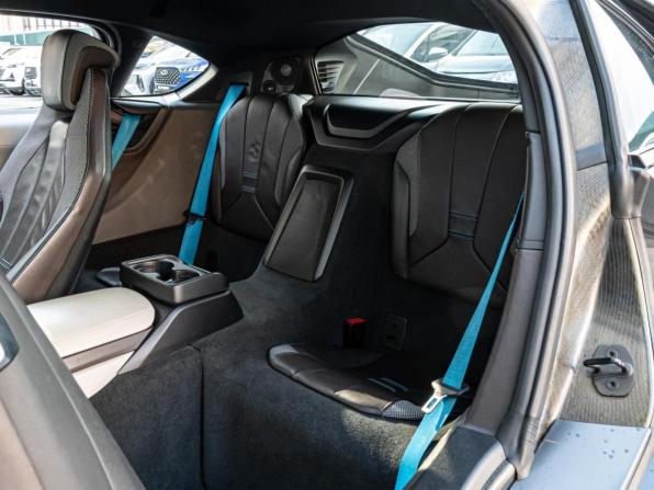 BMW i8 I с пробегом 2014 года, цена 6 450 000 рублей, 124731 км, купе, Автокод Объявления