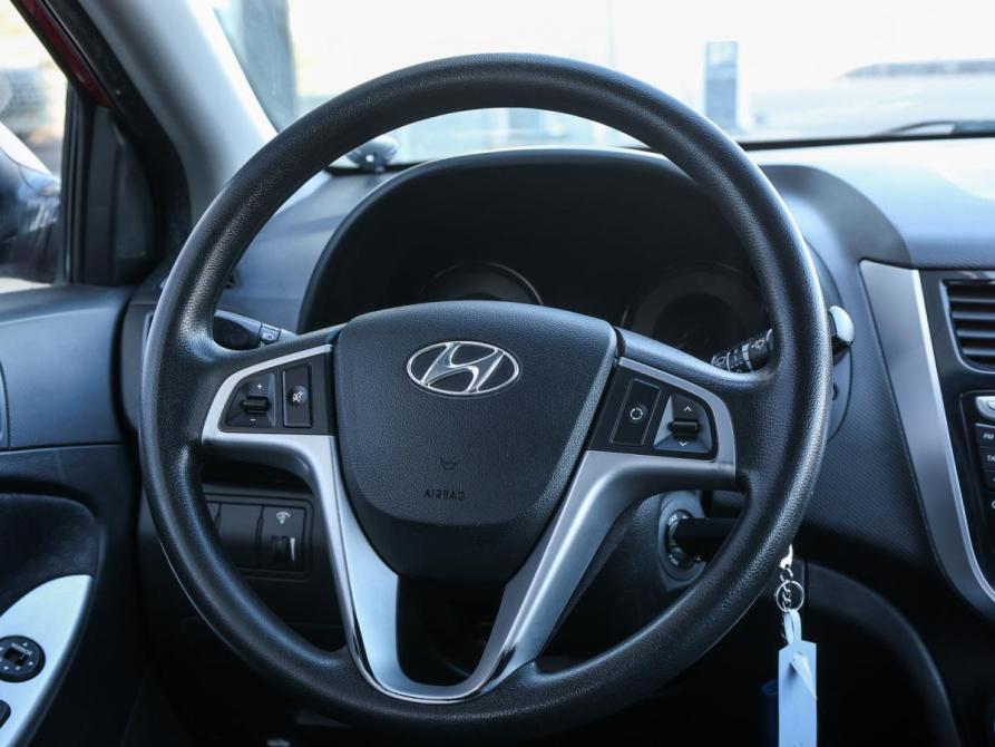 Hyundai Solaris I Москва  - изображение 16