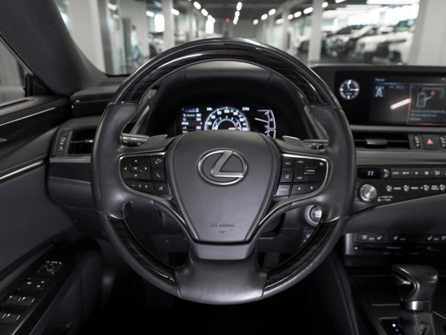 Lexus ES VII Москва  - изображение 11
