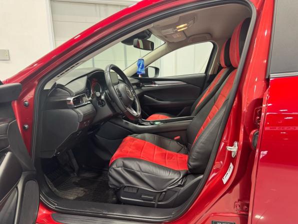 Mazda 6 III (GJ) Рестайлинг 2 с пробегом 2019 года, цена 2 595 000 рублей, 76500 км, седан, Автокод Объявления