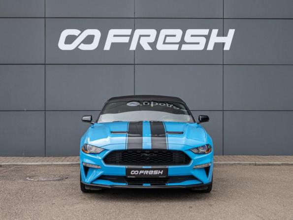 Ford Mustang VI Рестайлинг с пробегом 2022 года, цена 4 100 000 рублей, 32467 км, кабриолет, Автокод Объявления