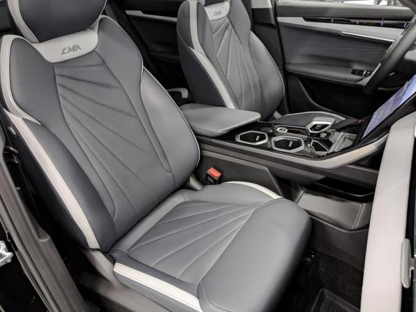 Geely Atlas II с пробегом 2024 года, цена 2 995 000 рублей, 15756 км, внедорожник, Автокод Объявления
