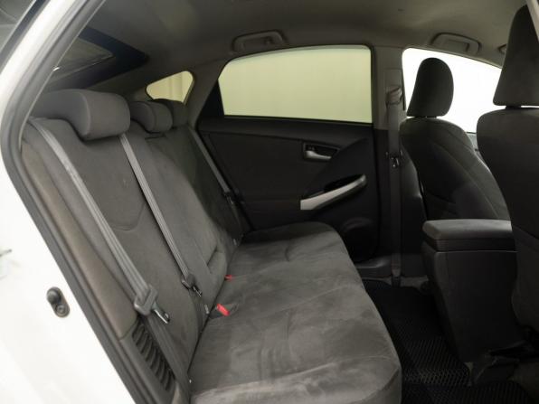 Toyota Prius III (XW30) с пробегом 2009 года, цена 1 050 000 рублей, 157095 км, лифтбек, Автокод Объявления