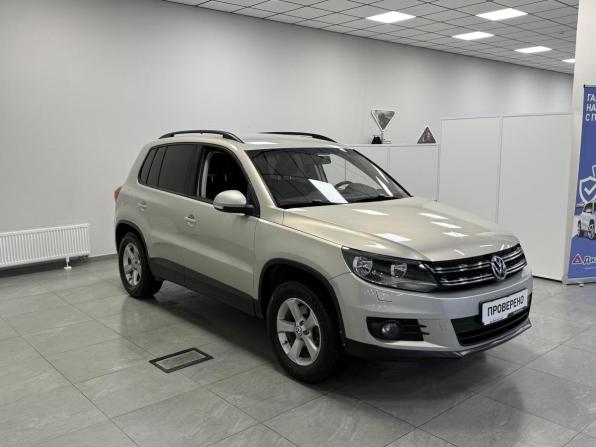 Volkswagen Tiguan I Рестайлинг с пробегом 2013 года, цена 970 000 рублей, 156000 км, внедорожник, Автокод Объявления