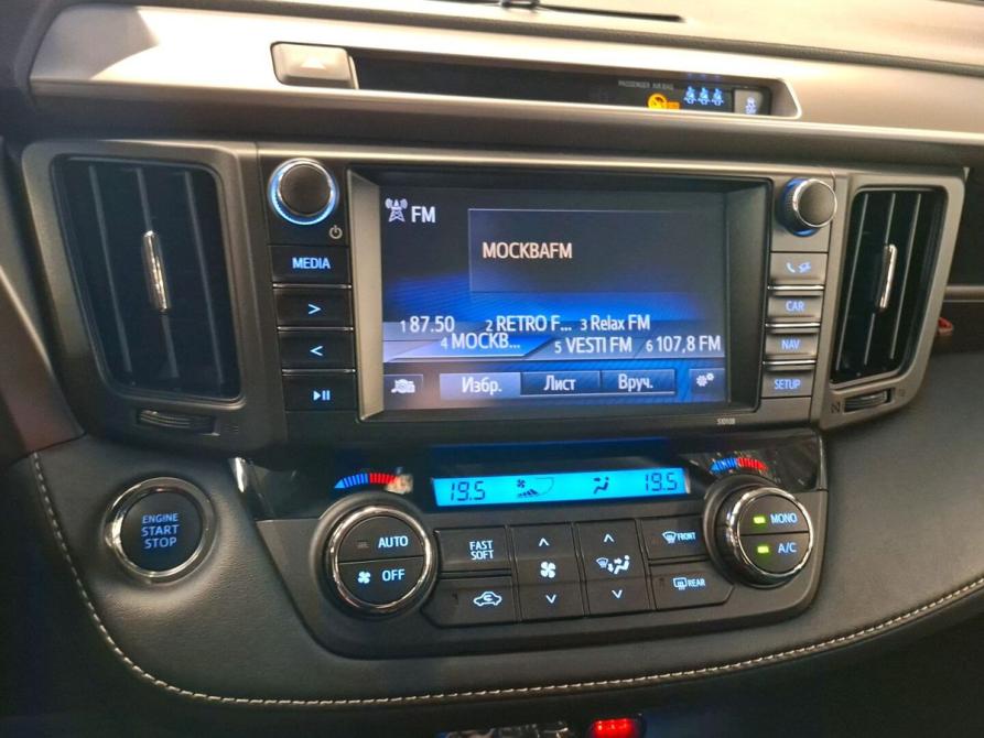 Toyota RAV4 IV (XA40) Рестайлинг Москва  - изображение 24