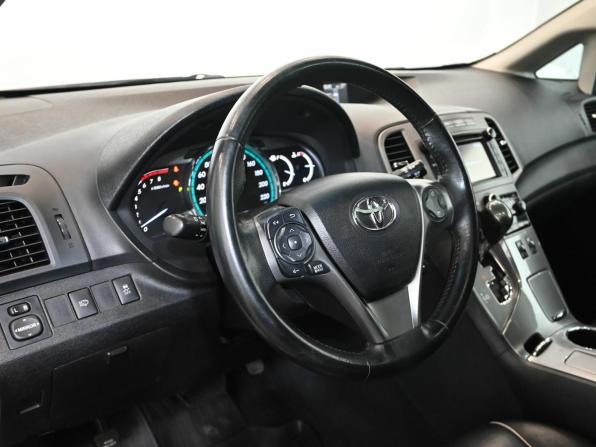 Toyota Venza II с пробегом 2014 года, цена 2 350 000 рублей, 191694 км, внедорожник, Автокод Объявления