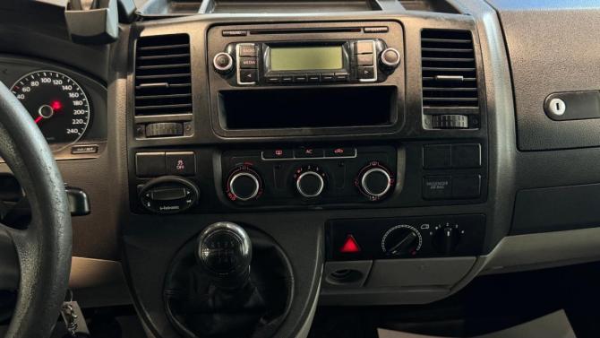 Volkswagen Transporter T5 Рестайлинг с пробегом 2010 года, цена 1 375 000 рублей, 254786 км, минивэн, Автокод Объявления