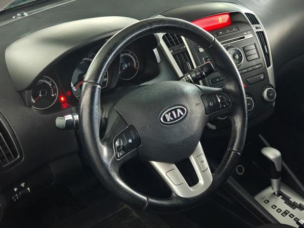 Kia Ceed I Рестайлинг с пробегом 2011 года, цена 824 000 рублей, 201230 км, универсал, Автокод Объявления